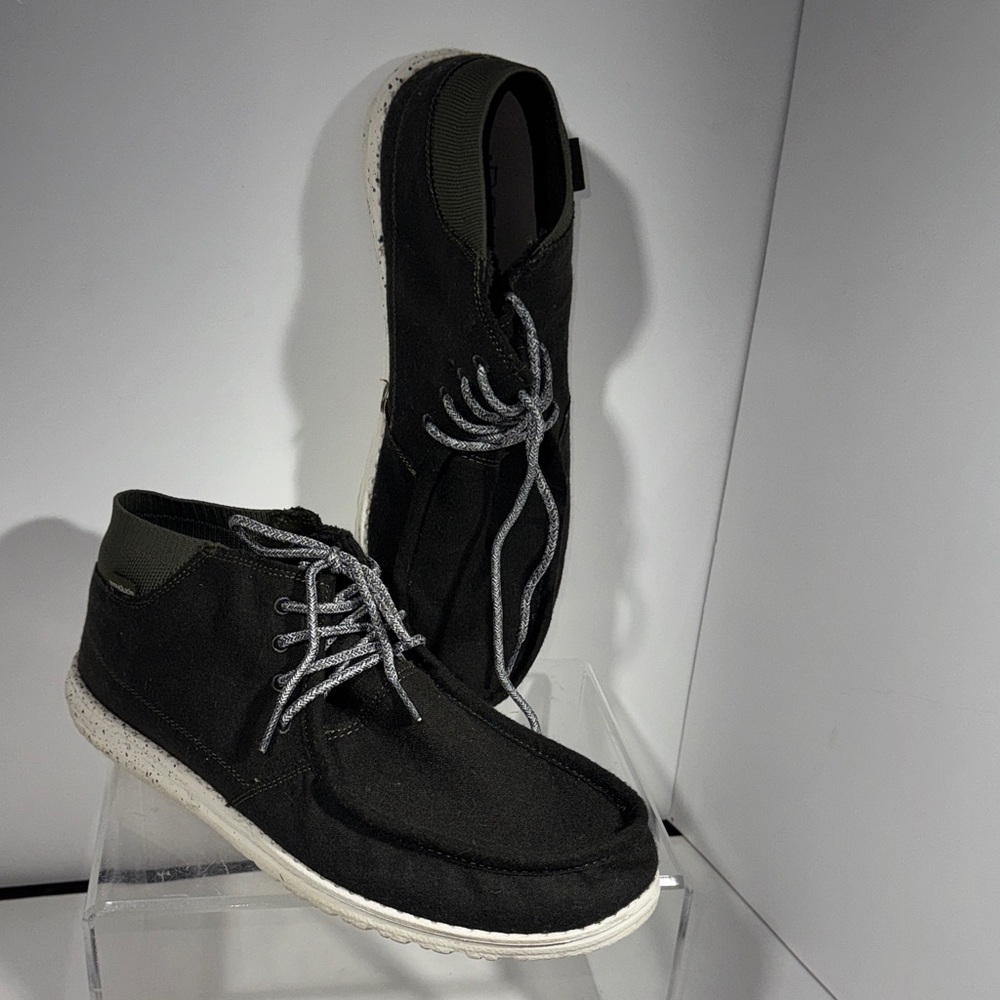 Stylish Black Chukka Boots for Men